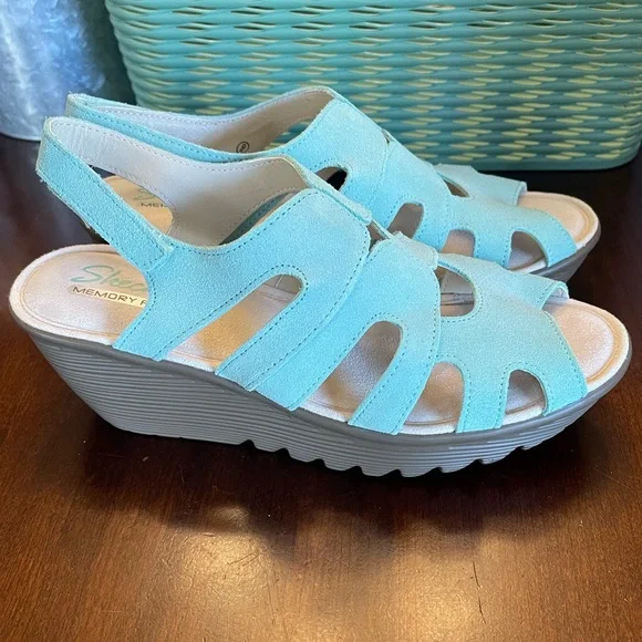 Skechers Women Parallel Stylin Suede
Peep-toe Slingback Wedge Sandals NWOT - Picture 3 of 7